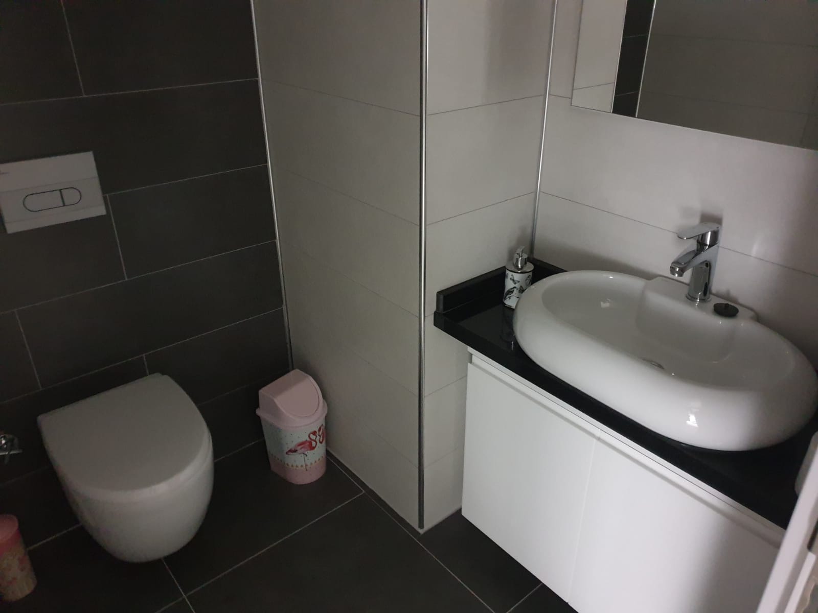 Трёхкомнатный меблированный садовый дуплекс в 350метрах от моря , 165м2 фото 55