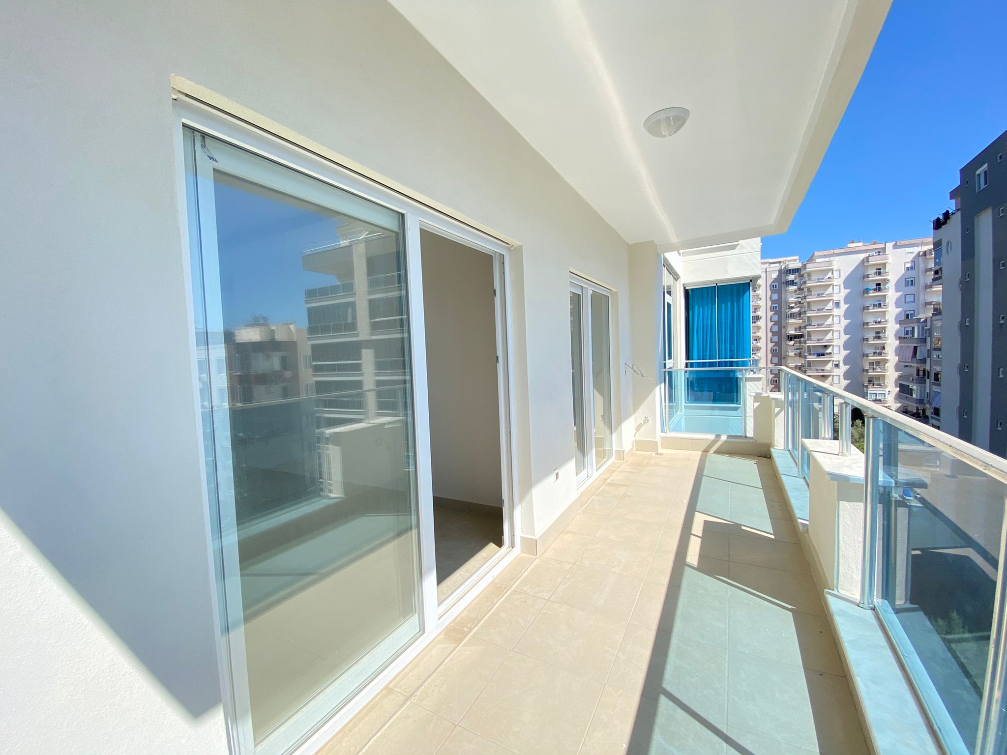 Квартира планировки 1+1 в пешей доступности до Средиземного моря. фото 11