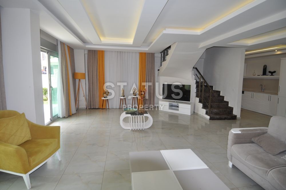 Садовый дуплекс с мебелью в Кестеле фото 3