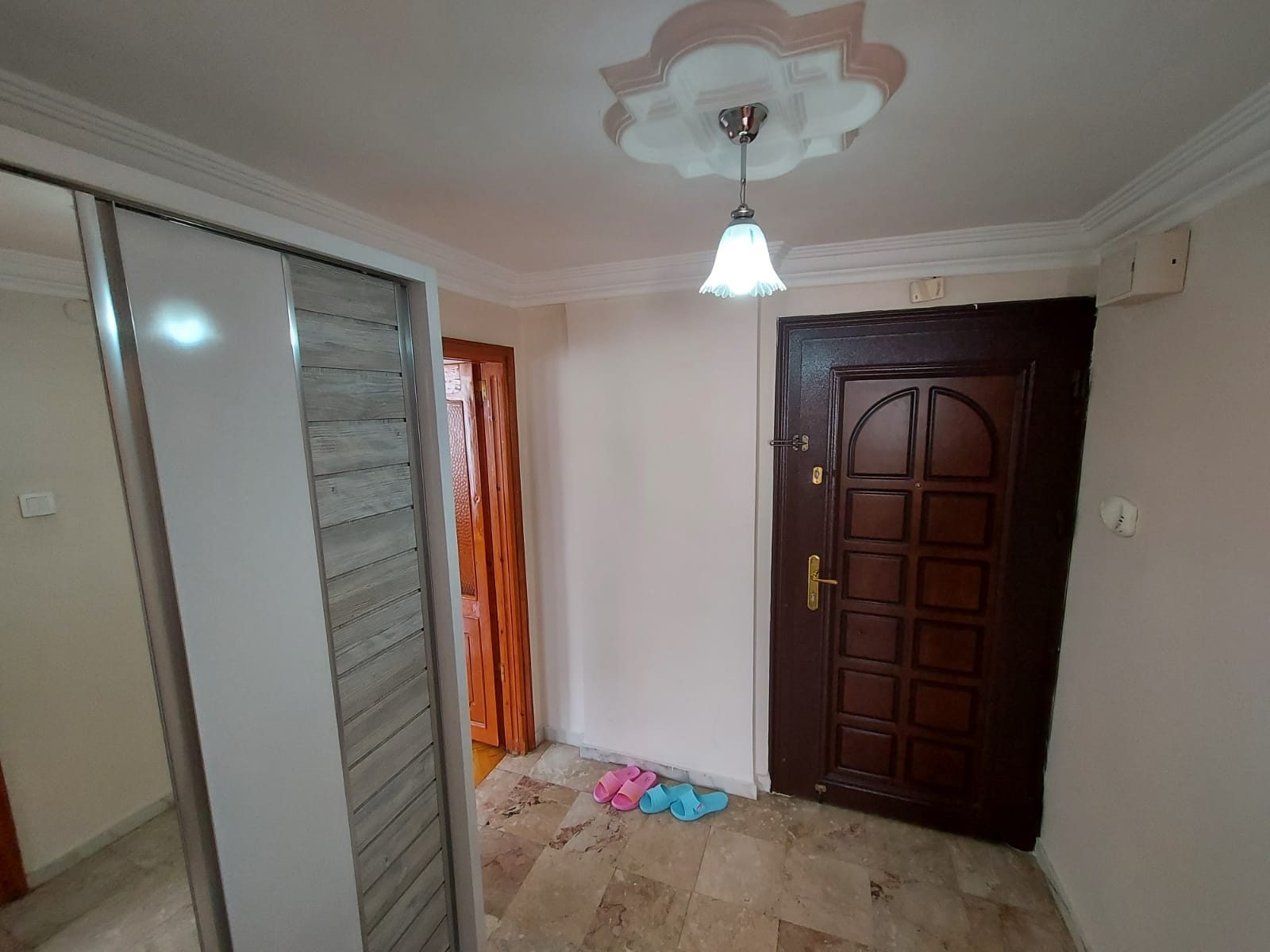 Квартира 1+1 с мебелью в центре города, 60 м2 фото 13