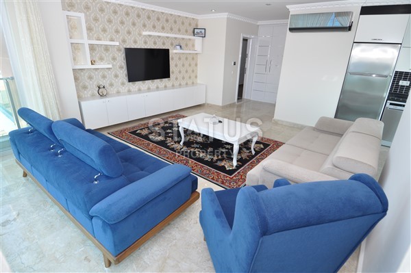 Апартаменты на первой береговой линии в районе Кестель с видом на море. 110 кв.м. фото 4