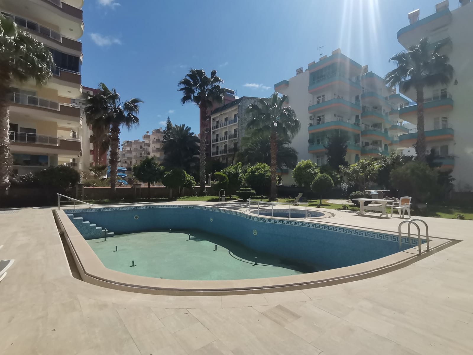 Большая по площади трехкомнатная квартира с мебелью на ул. Барбаросса, 130м2 фото 19