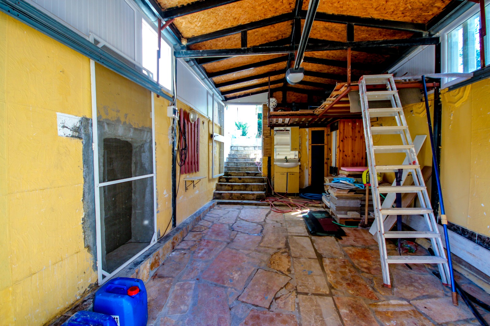 Вилла 2+1 с мебелью в районе Махмутлар, 613 м2 фото 35