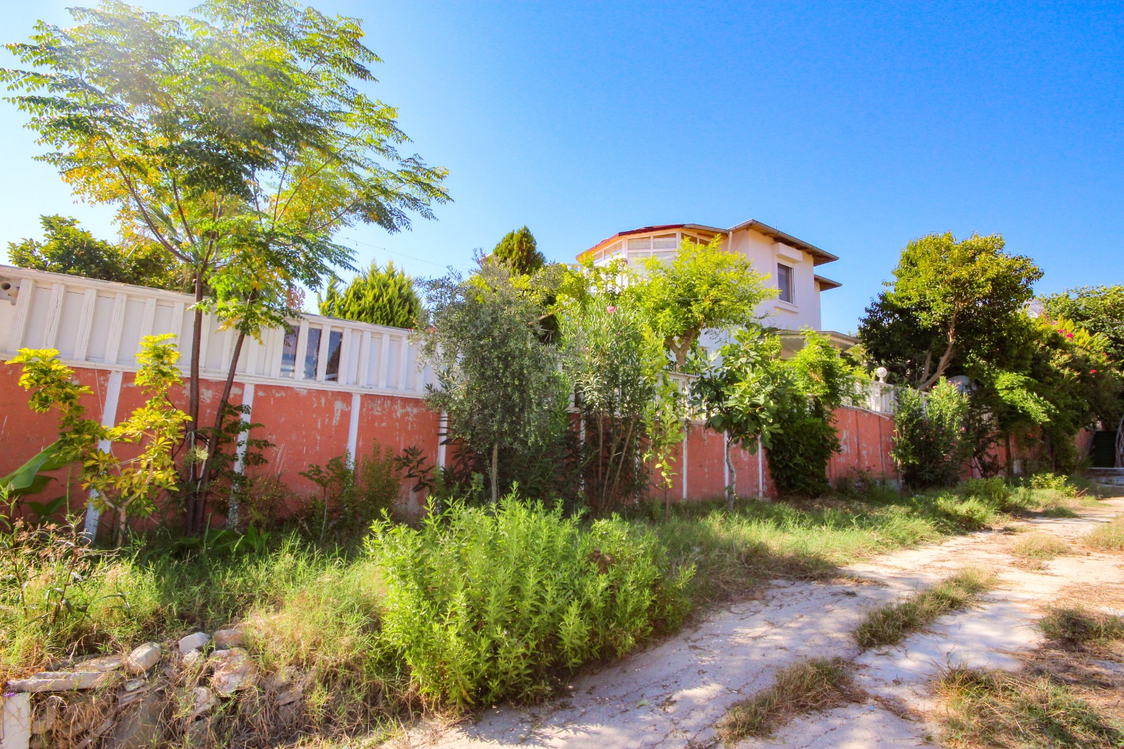 Вилла 2+1 с мебелью в районе Махмутлар, 613 м2 фото 44