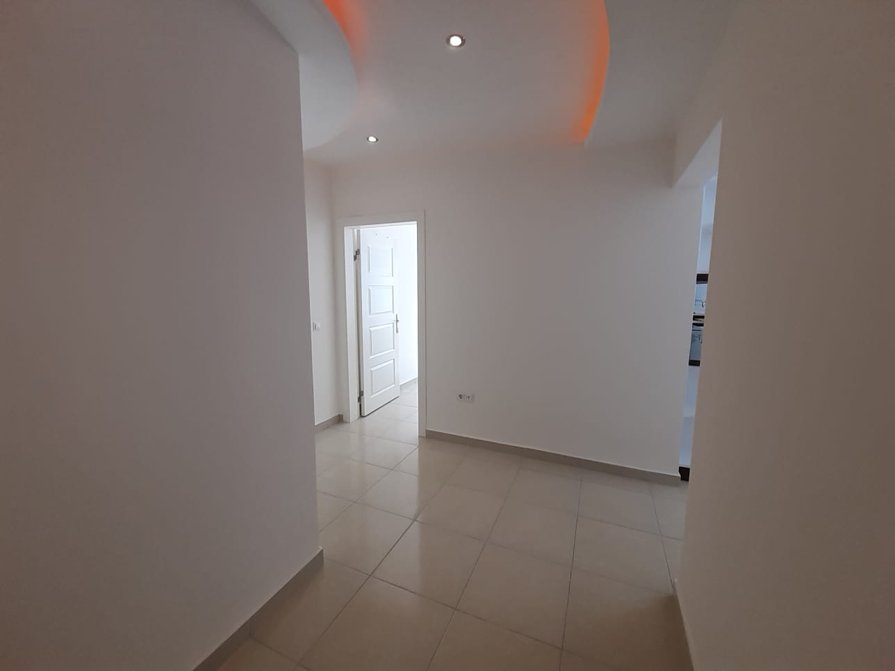 Меблированные апартаменты 2+1 в элитном новом комплексе в Махмутларе, 120 м2. фото 6