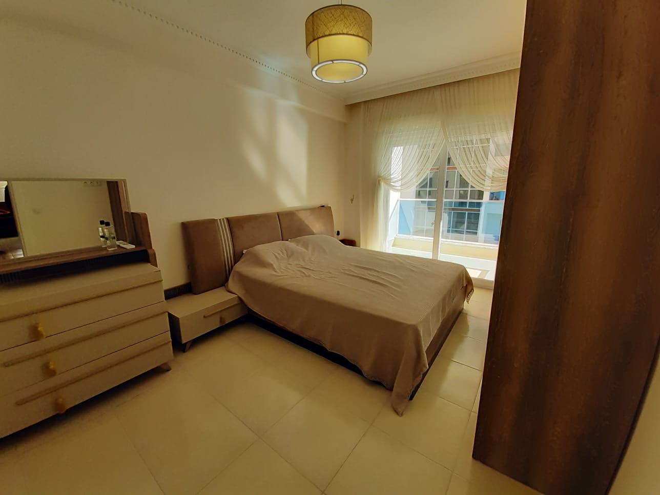 Меблированные апартаменты 2+1 в элитном новом комплексе в Махмутларе, 120 м2. фото 10