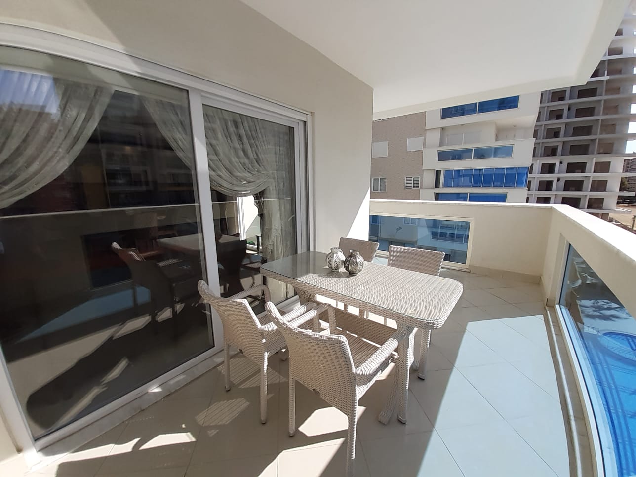 Меблированные апартаменты 2+1 в элитном новом комплексе в Махмутларе, 120 м2. фото 15