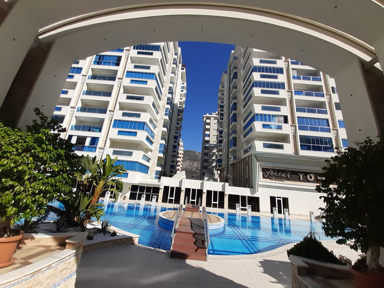 Меблированные апартаменты 2+1 в элитном новом комплексе в Махмутларе, 120 м2. фото 29