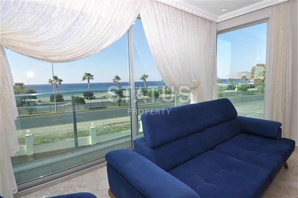 Апартаменты на первой береговой линии в районе Кестель с видом на море. 110 кв.м. фото 16