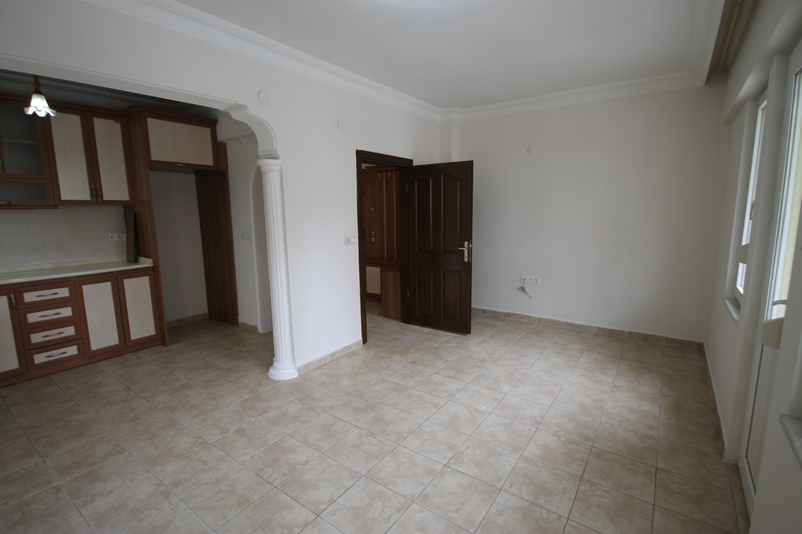 Квартира 1+1 с крупным метражом в самом центре Алании, недалеко от пляжа Клеопатры. фото 5