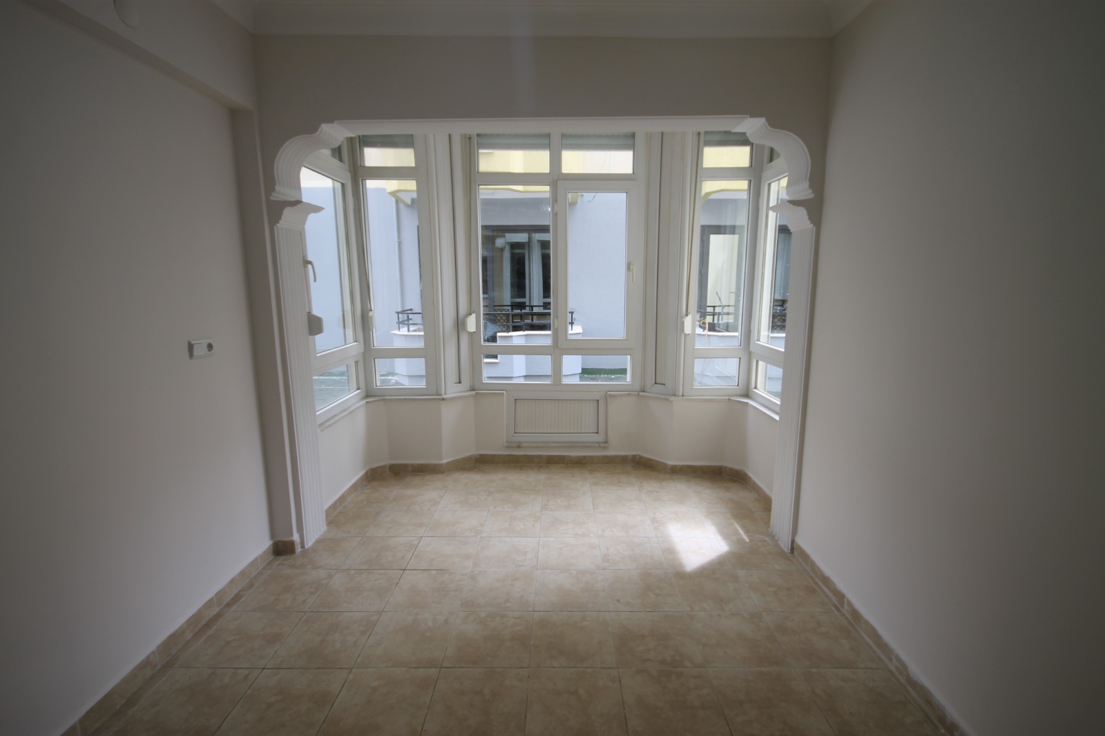 Квартира 1+1 с крупным метражом в самом центре Алании, недалеко от пляжа Клеопатры. фото 12