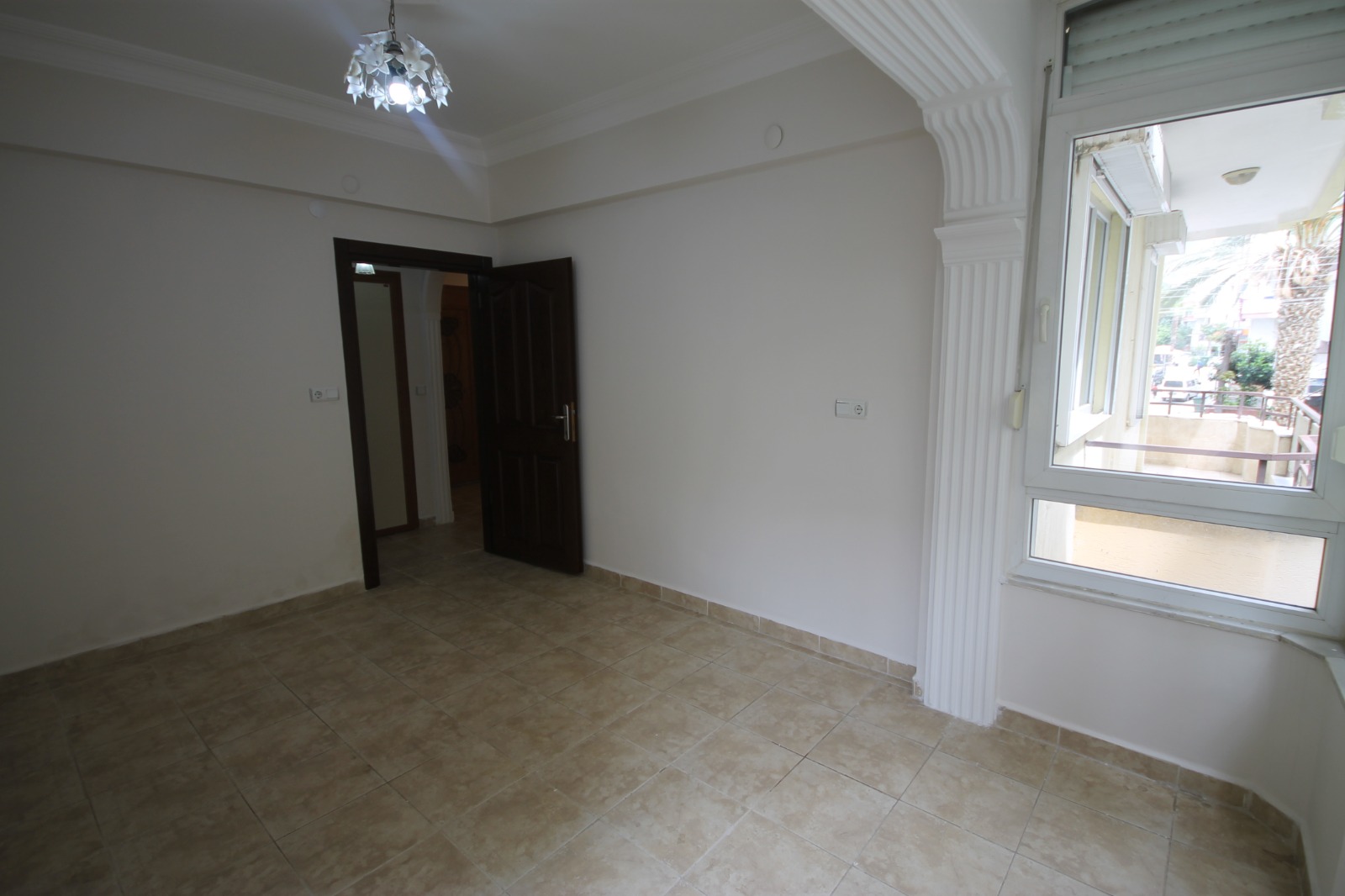 Квартира 1+1 с крупным метражом в самом центре Алании, недалеко от пляжа Клеопатры. фото 15