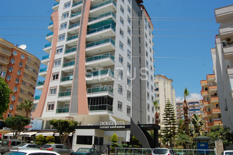 Квартира 1+1 с мебелью в комфортном комплексе, 52 м2. Махмутлар, Алания. фото 1