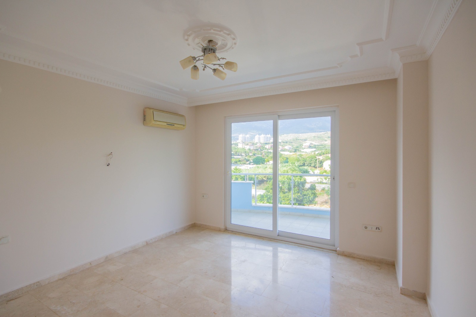 Просторная квартира 2+1 с видом на природу в Махмутларе, 125 м2. Отличная цена. фото 8