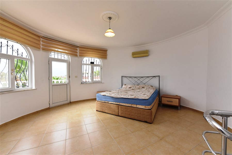 Вилла в Авсалларе 3+1 с бассейном, 200 м2 фото 14