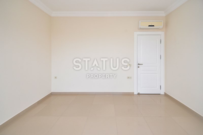 Просторный пентхаус с видом на море и горы, 120 кв.м. фото 21