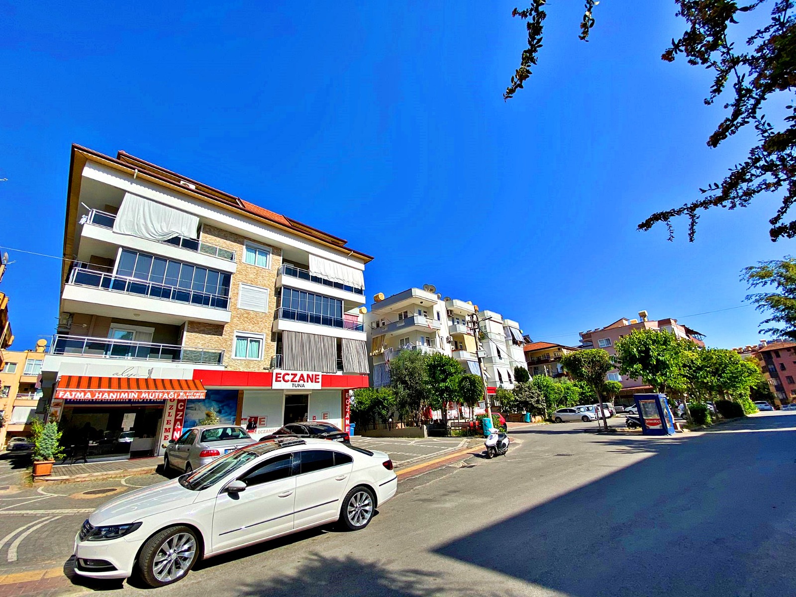 Недорогая квартира 1+1 в центре города, 70 м2 фото 3