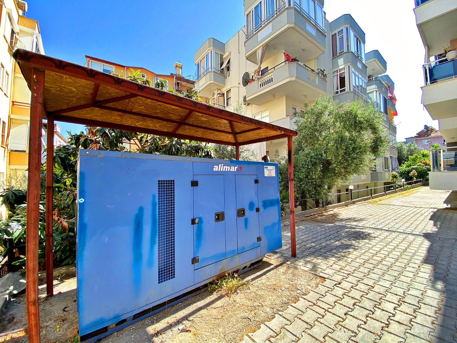 Недорогая квартира 1+1 в центре города, 70 м2 фото 7