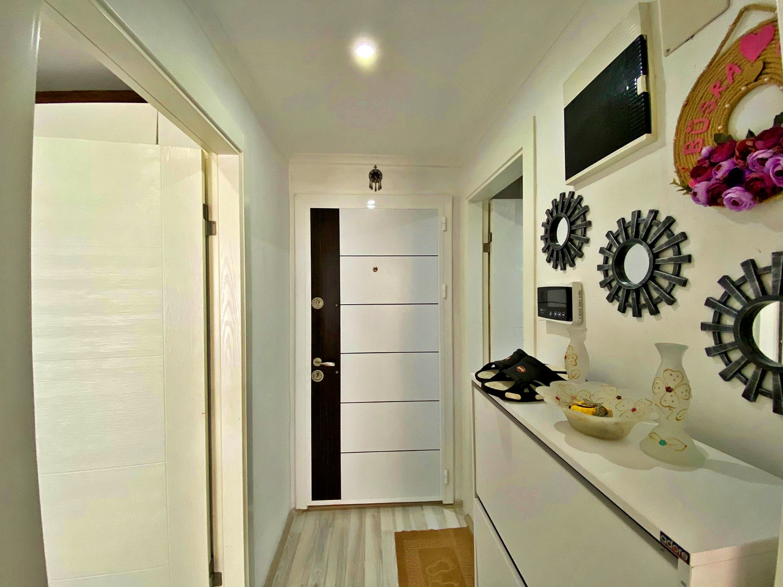 Недорогая квартира 1+1 в центре города, 70 м2 фото 9