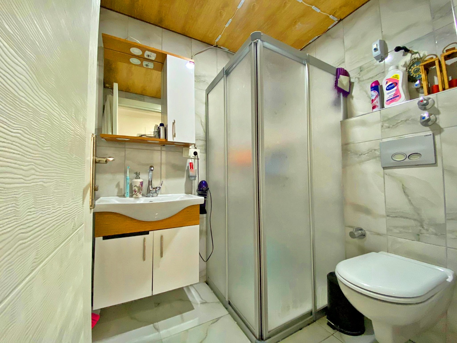 Недорогая квартира 1+1 в центре города, 70 м2 фото 14