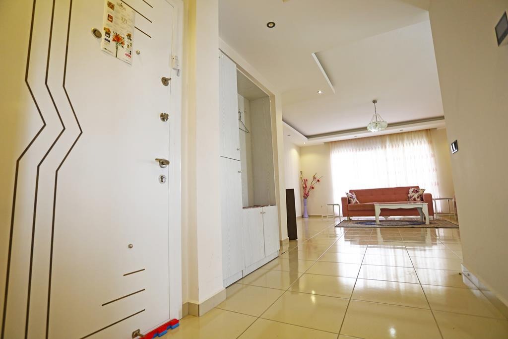 Квартира планировки 1+1 с большой площадью, 75 м2 в районе Махмутлар, Аланья фото 17