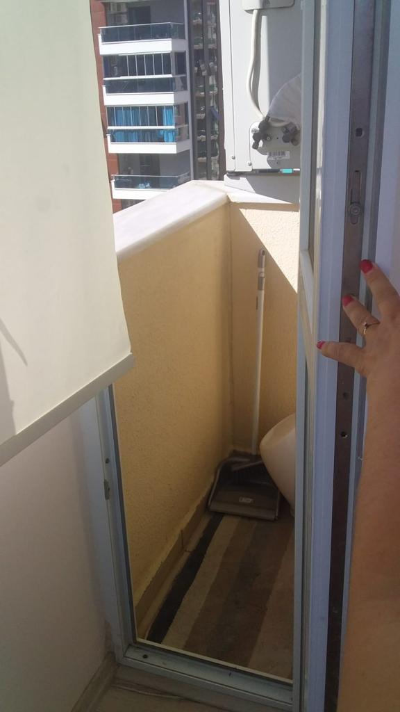 Spacious apartment 1+1, 70 m2 in an excellent complex. Mahmutlar, Alanya. фото 8