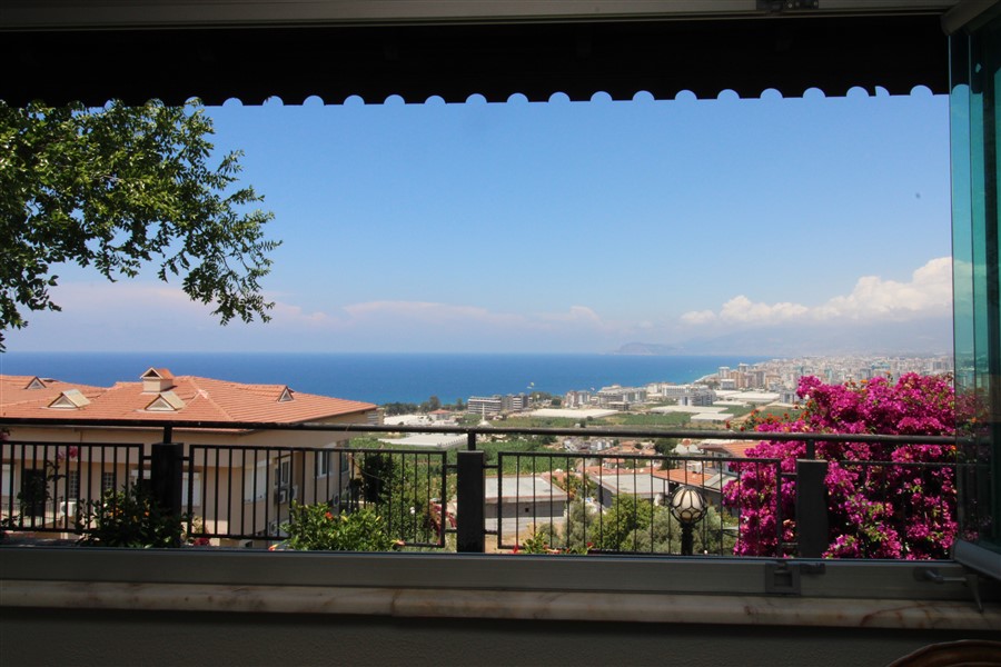 Вилла 2+1 с видом на море и крепость, 100 м2. Каргыджак, Алания. фото 9