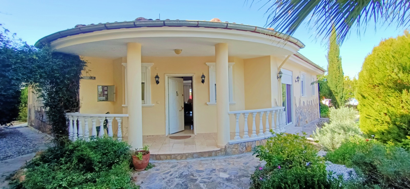 Отдельная меблированная вилла 3+1 с бассейном в Каргыджаке, 605 м2 фото 3