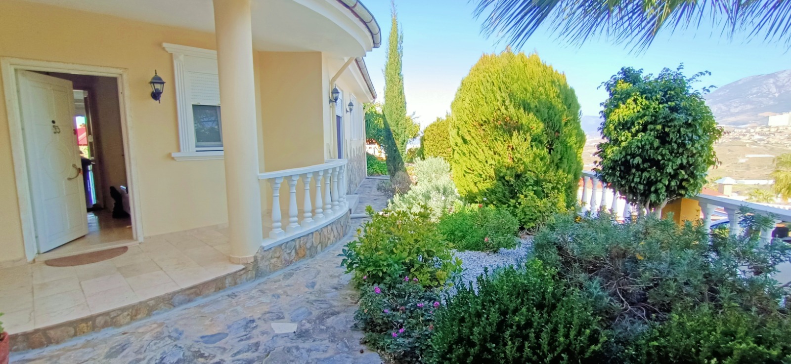 Отдельная меблированная вилла 3+1 с бассейном в Каргыджаке, 605 м2 фото 6