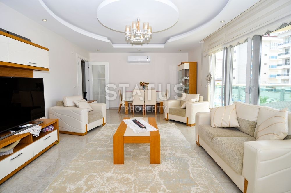 Четырехкомнатная квартира в 100 м от Средиземного моря в районе Кестель, 160 кв.м. фото 4