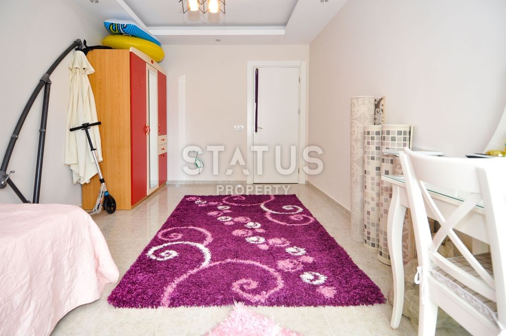 Четырехкомнатная квартира в 100 м от Средиземного моря в районе Кестель, 160 кв.м. фото 6