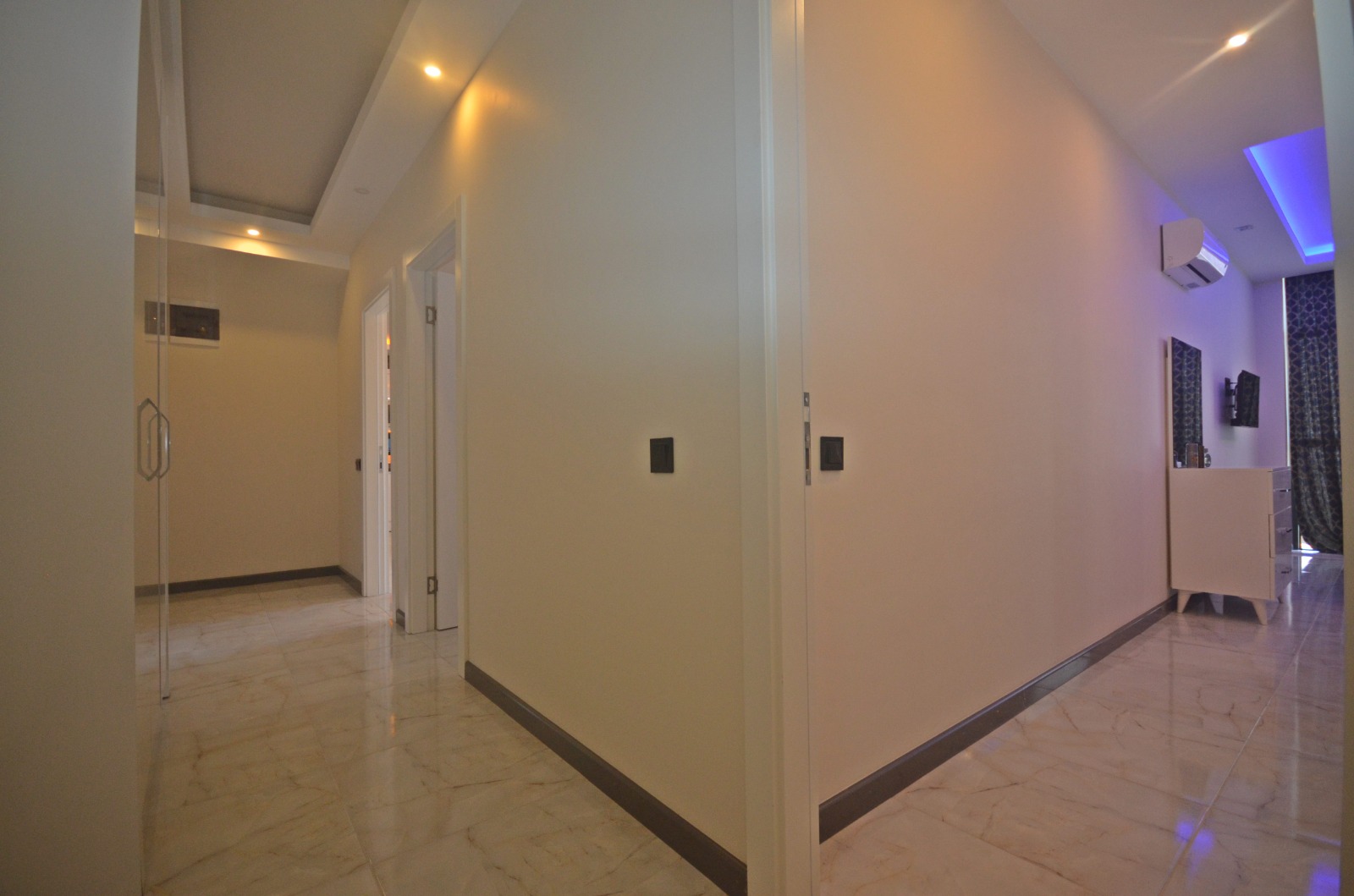 Две квартиры 2+1 в элитном новом комплексе в Махмутларе, 100 м2. фото 13