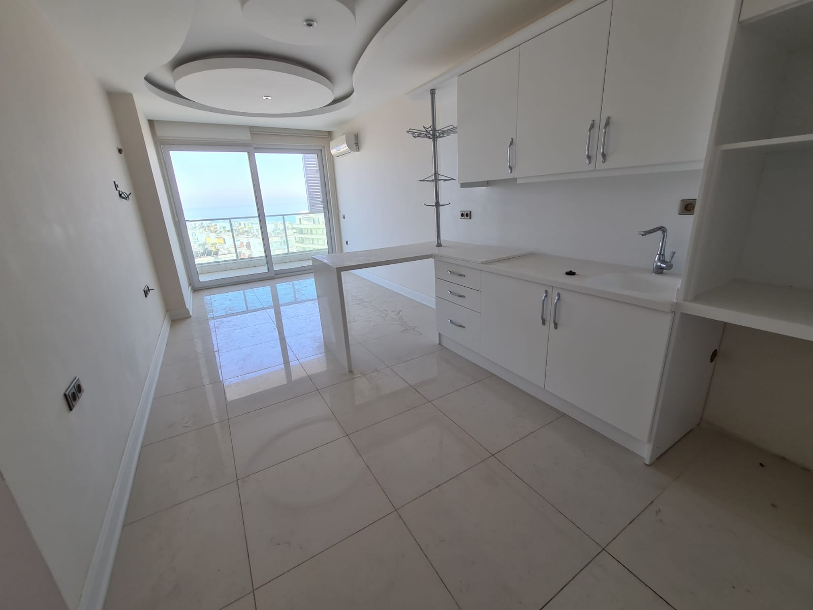 Двухкомнатная квартира с видом на море, 60 м2 фото 16