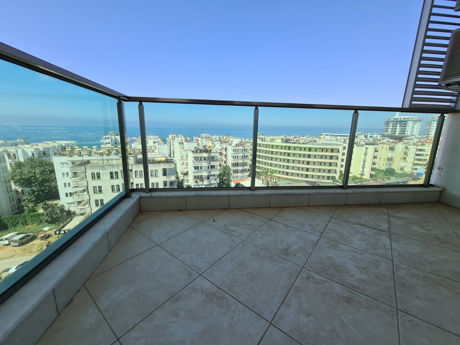 Двухкомнатная квартира с видом на море, 60 м2 фото 17