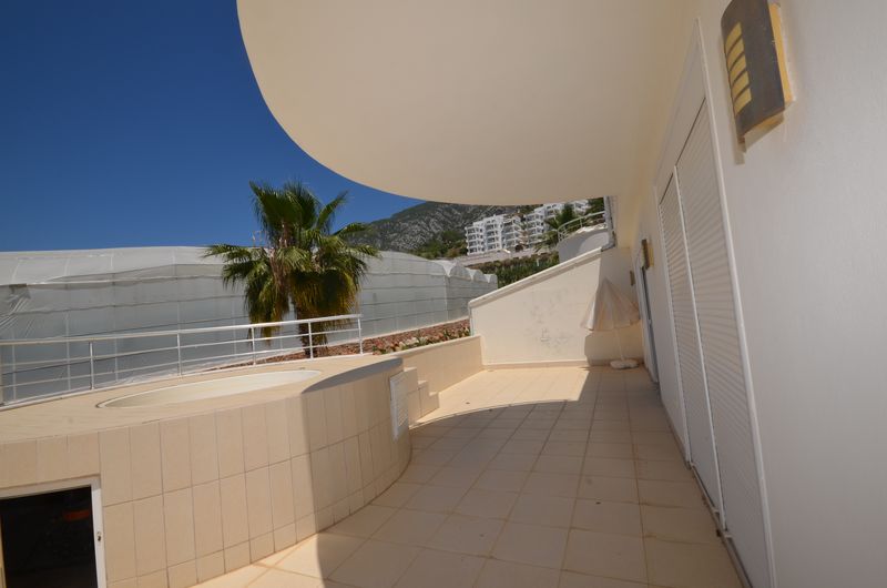 Просторные апартаменты 2+1 с панорамным видом на средиземное море в Махмутларе, 110м2. фото 7