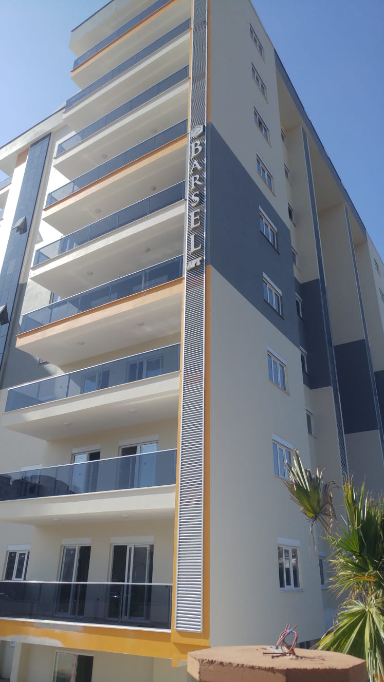 Spacious apartment 1+1 with a large balcony, near Naula in Mahmutlar, 60 m2. фото 5