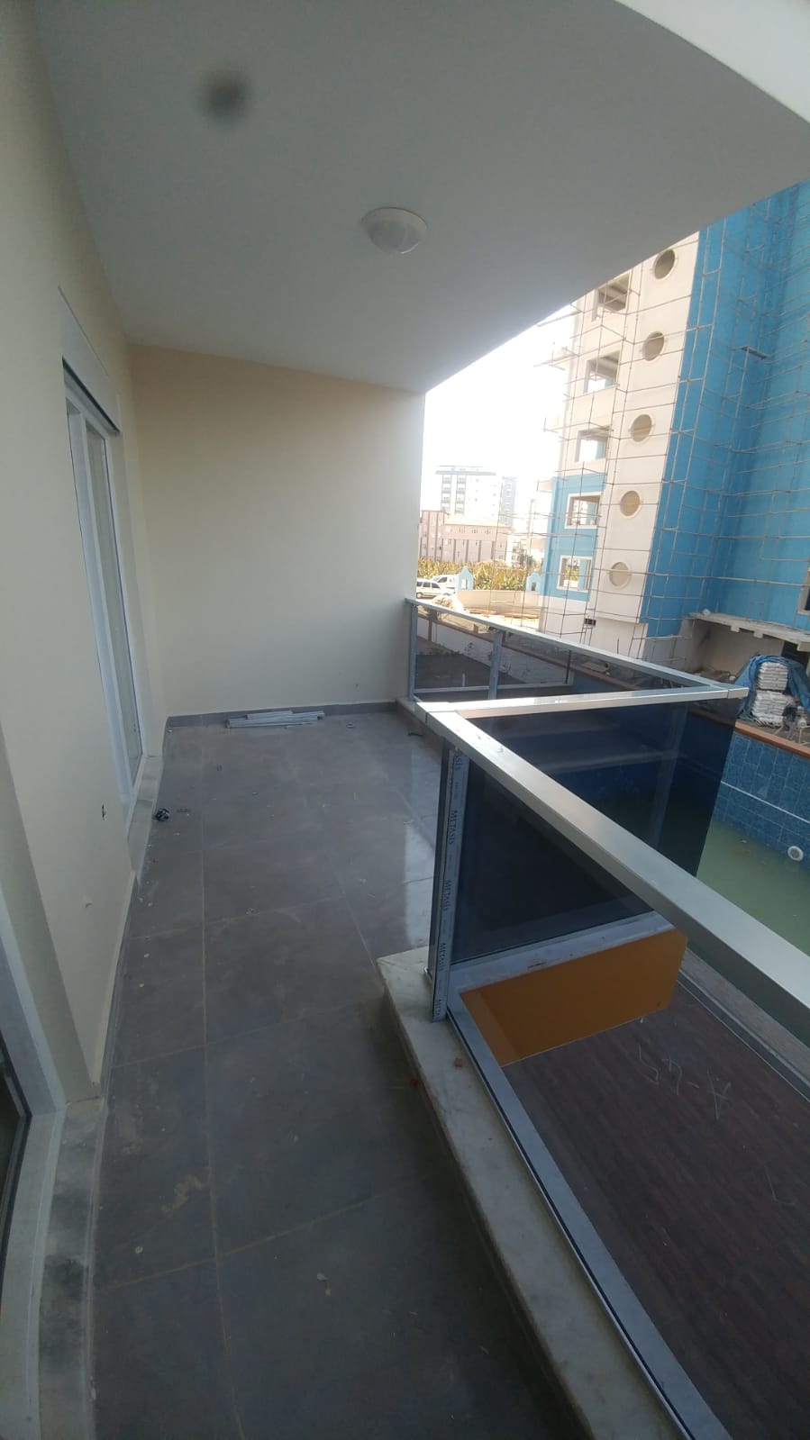 Spacious apartment 1+1 with a large balcony, near Naula in Mahmutlar, 60 m2. фото 12