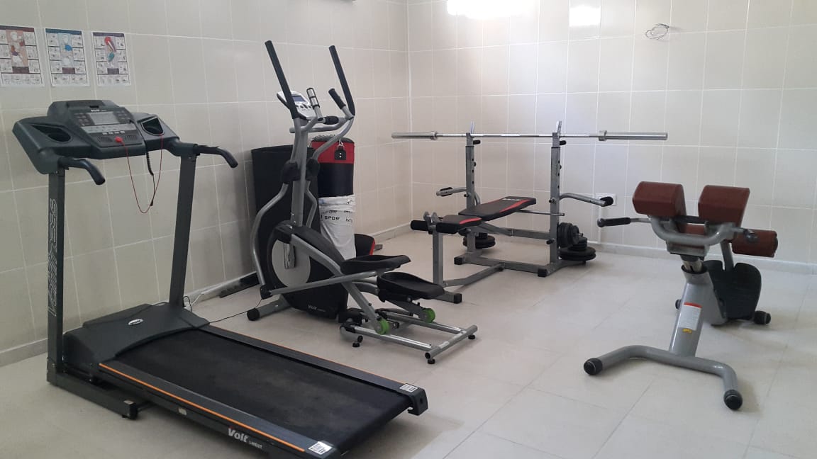 Большая двухкомнатная квартира 70м2, с частичным видом на море в центральной части Махмутлара. фото 9