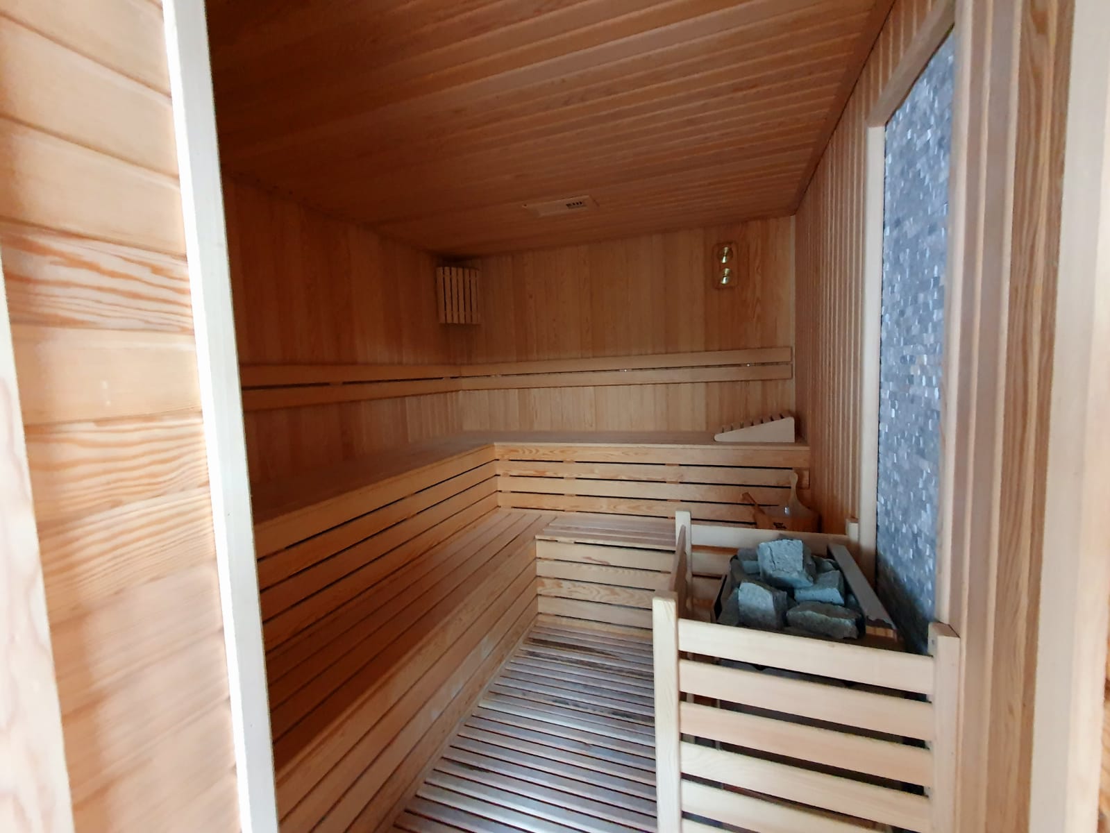 Две квартиры 1+1 в новом комплексе, 50м2 фото 14