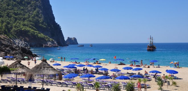 Two building plots overlooking the Mediterranean Sea in the area of Tepe, Center. фото 7