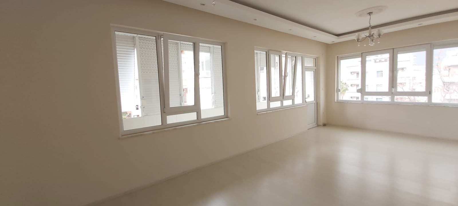 Квартира 3+1 в районе Клеопатра, 150 м2 фото 1