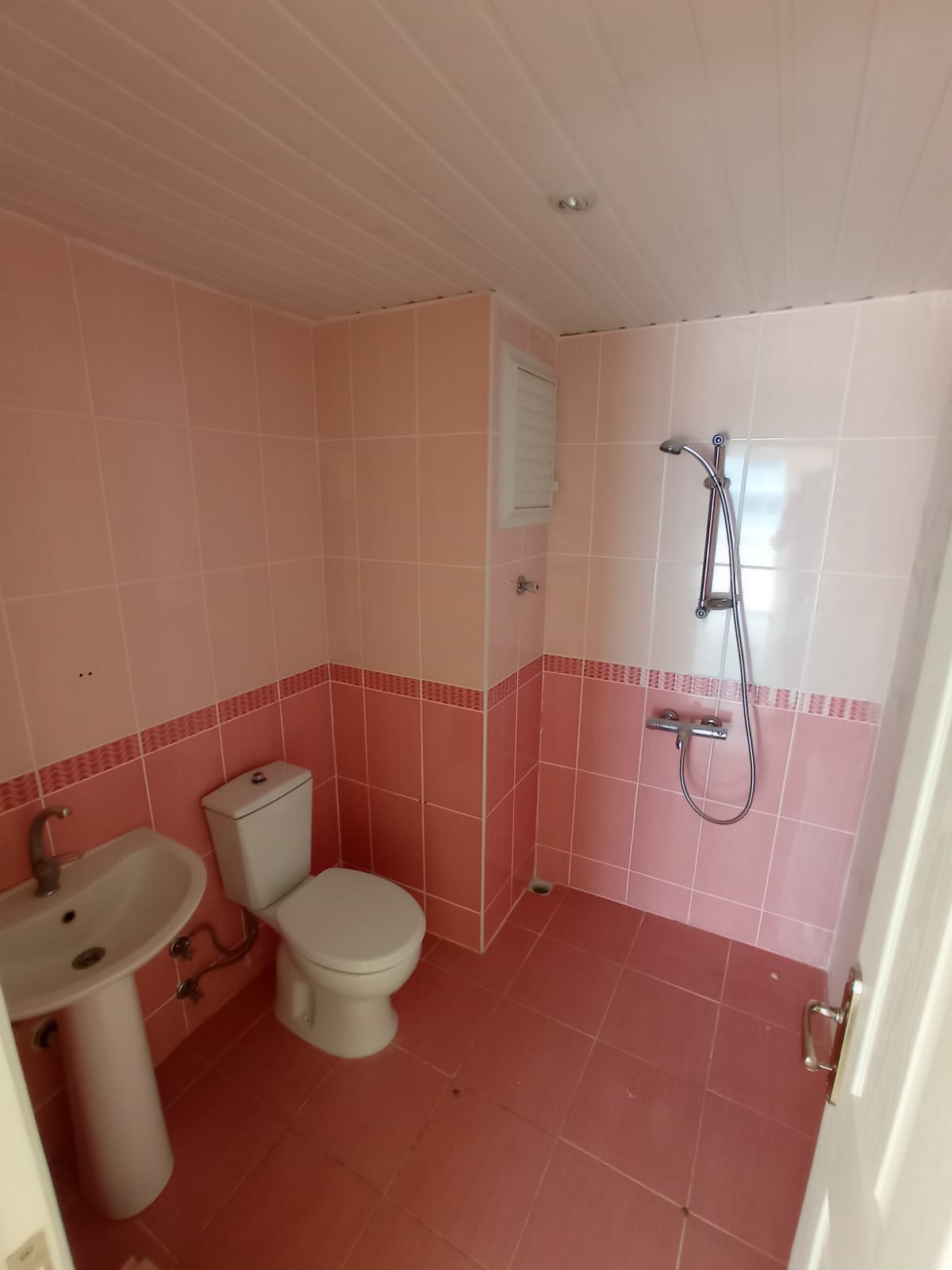 Квартира 2+1 с видом на море в самом центре Махмутлара, 110 м2 фото 8