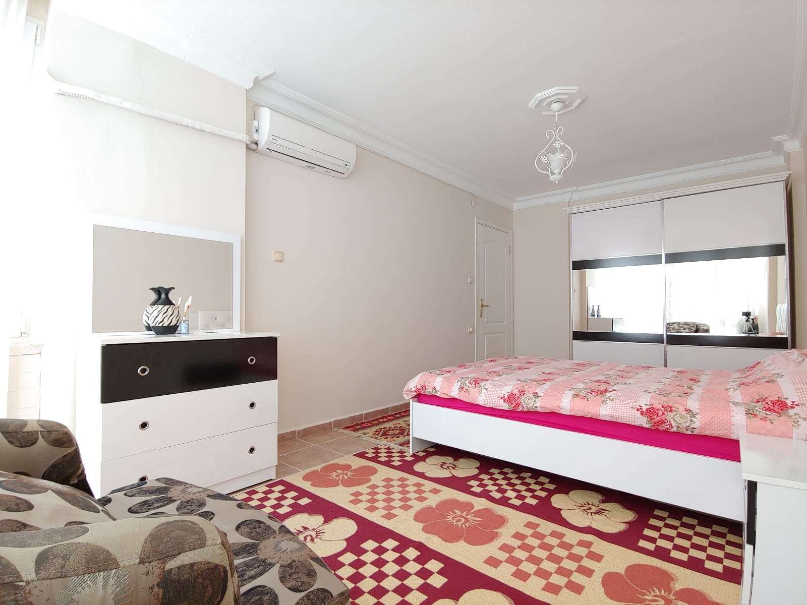 Квартира 1+1 на первой береговой линии в Кестеле, 60 м2. фото 7