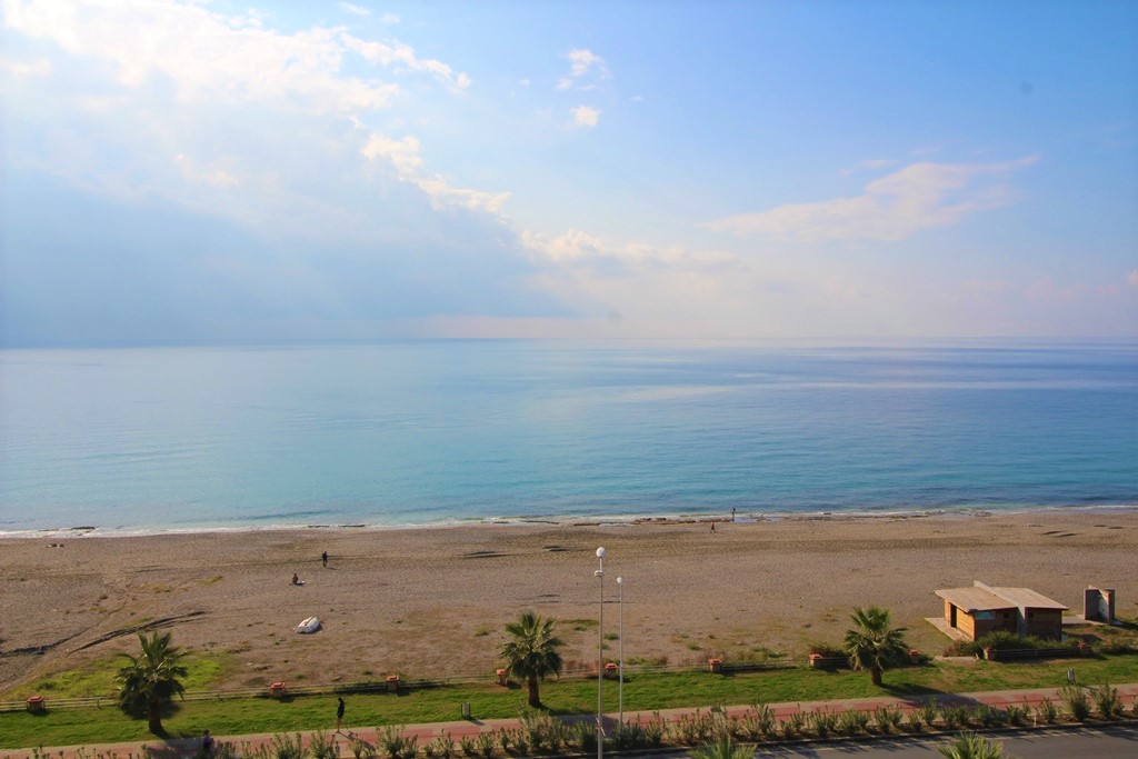 Квартира 2+1 с видом на море в Махмутларе, 120 м2 фото 9