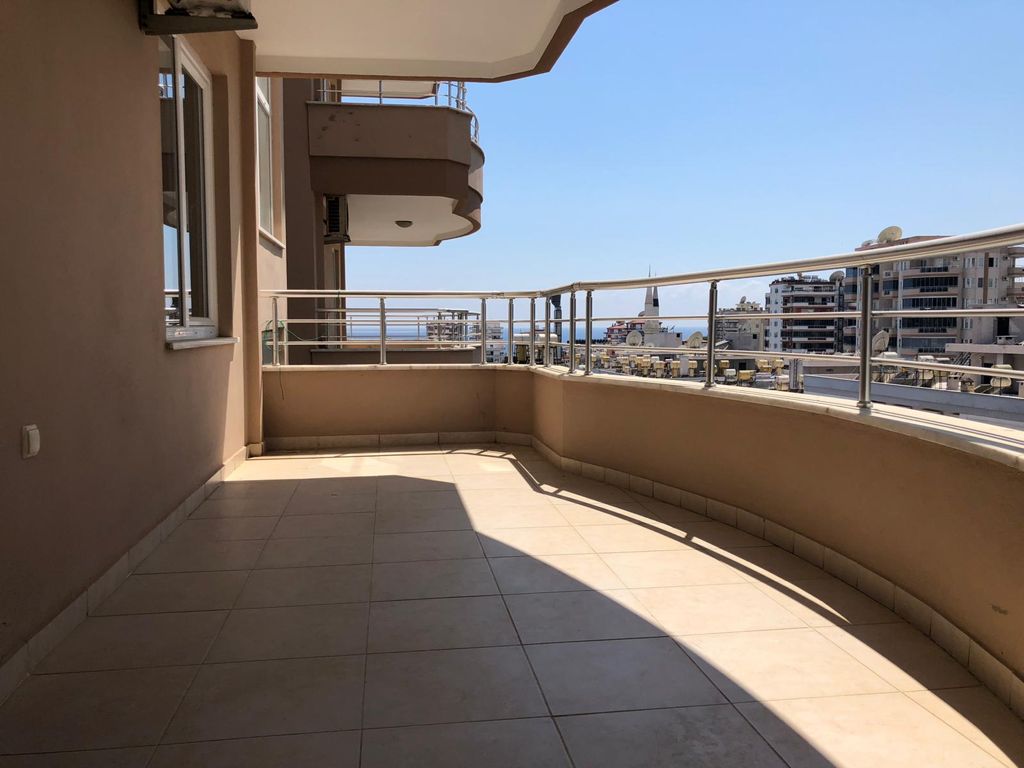 Просторные апартаменты 2+1 в отличном комплексе на ул. Ататурка в Махмутларе, 120 м2. фото 16