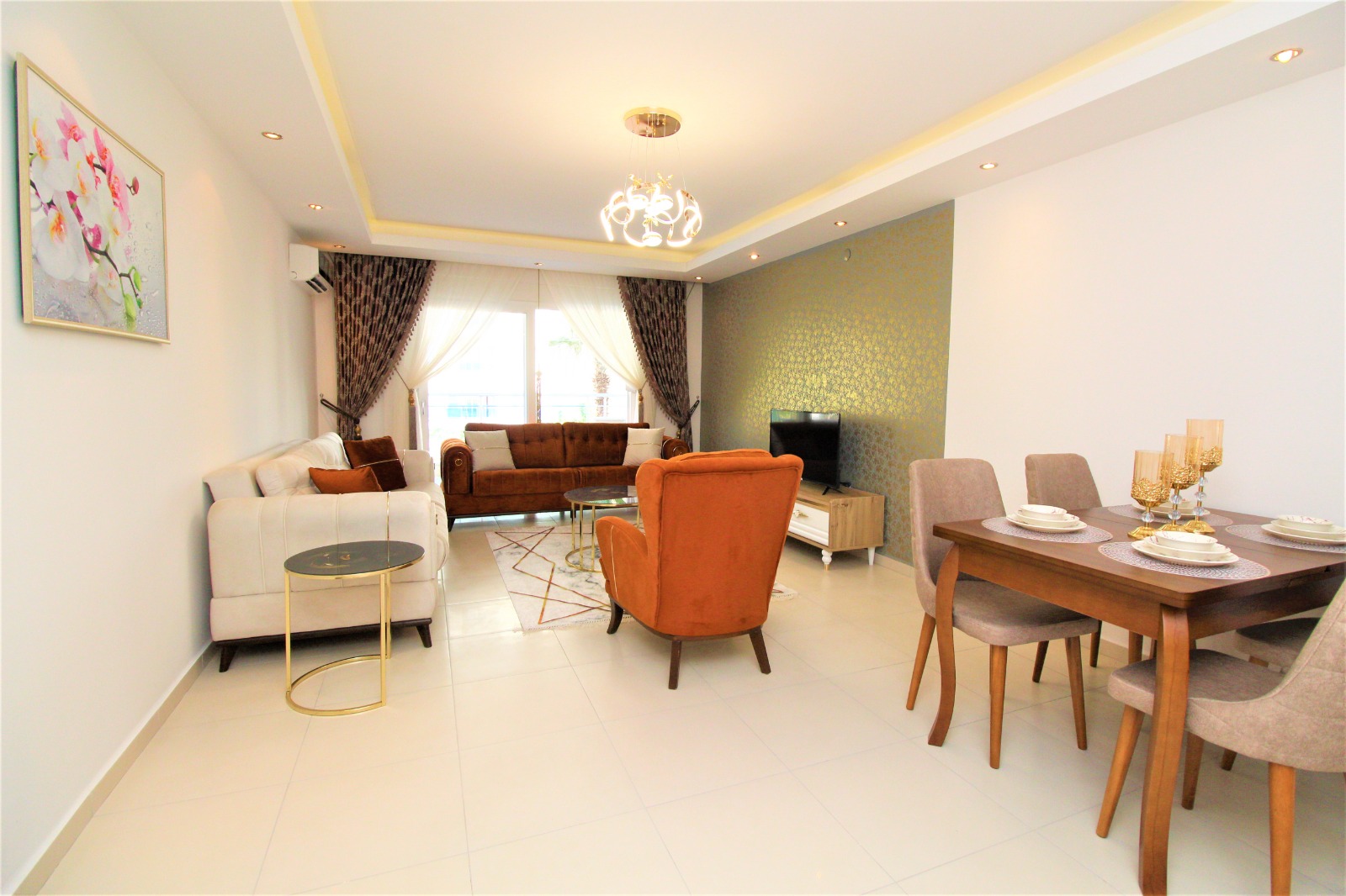 Квартира 1+1 с мебелью в 600 метрах от моря в Махмутларе, 70 м2. фото 6