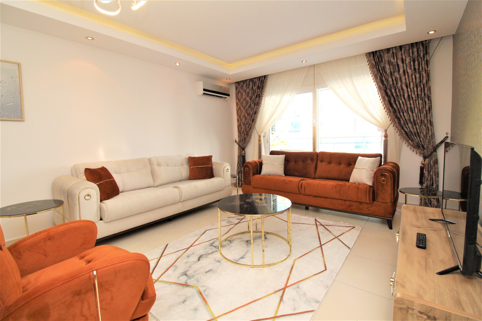 Квартира 1+1 с мебелью в 600 метрах от моря в Махмутларе, 70 м2. фото 11