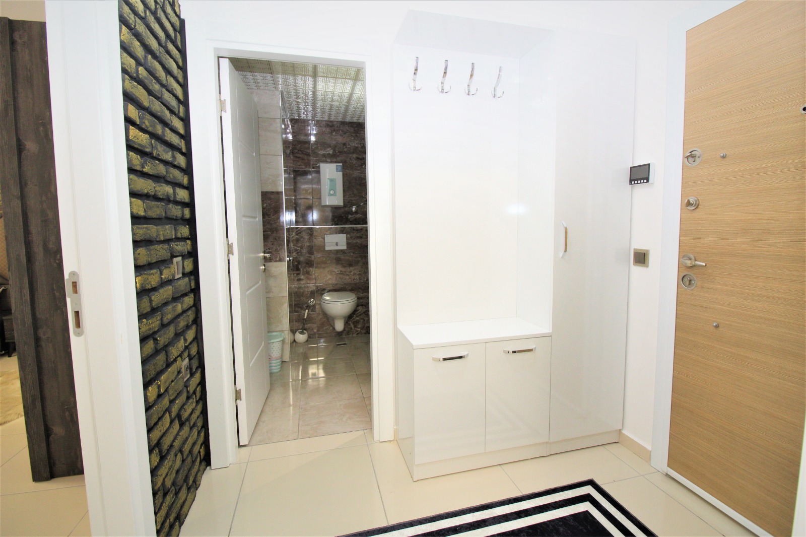 Apartment layout 1+1 with furniture in Mahmutlar, 77m2 фото 4