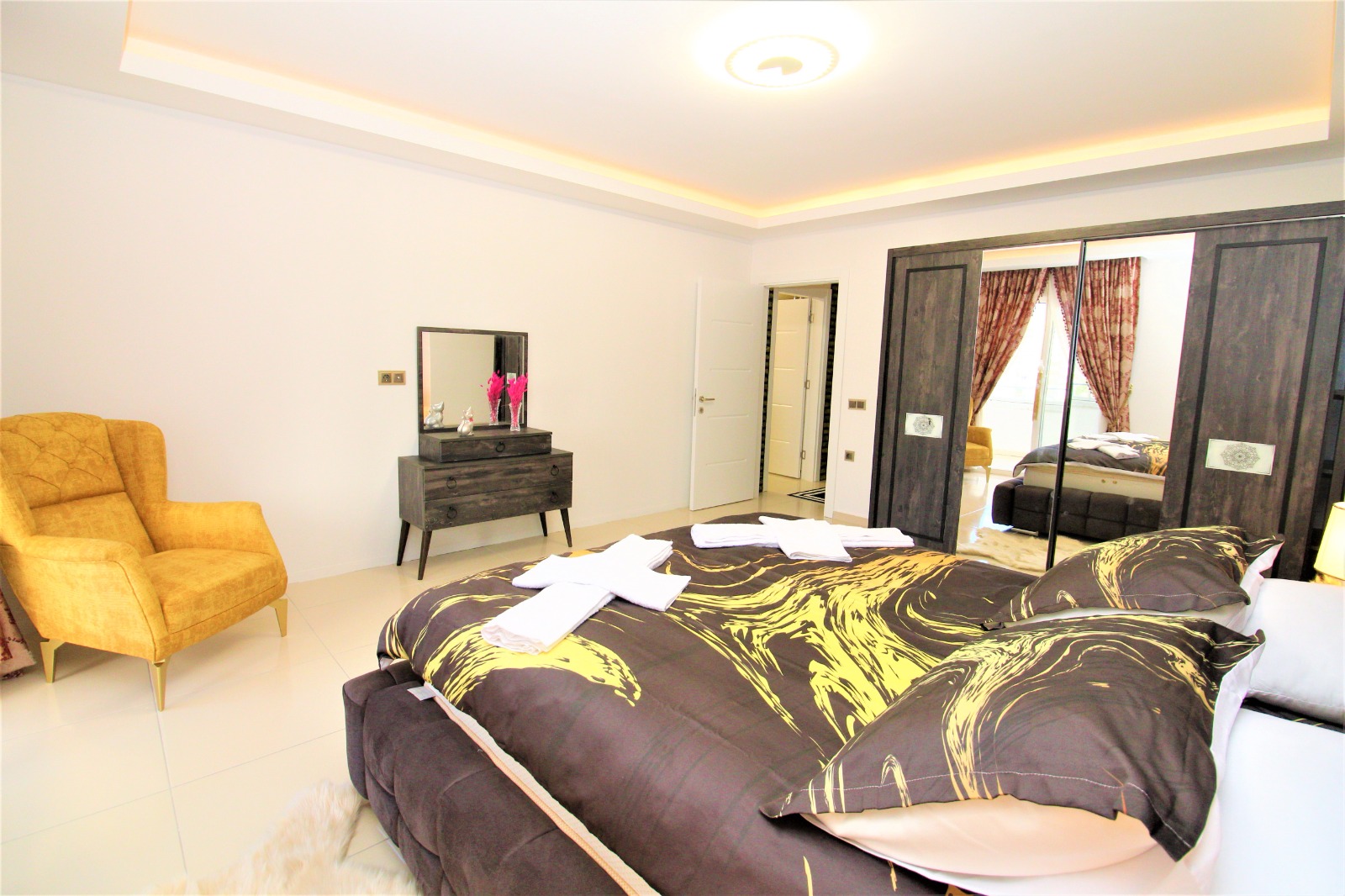 Apartment layout 1+1 with furniture in Mahmutlar, 77m2 фото 12