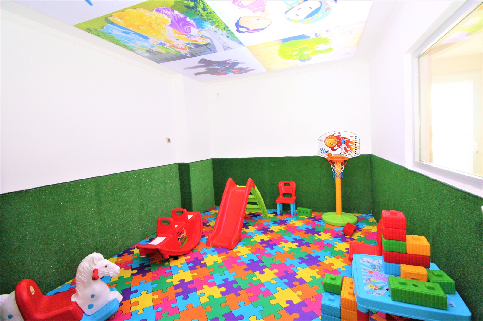 Apartment layout 1+1 with furniture in Mahmutlar, 77m2 фото 17